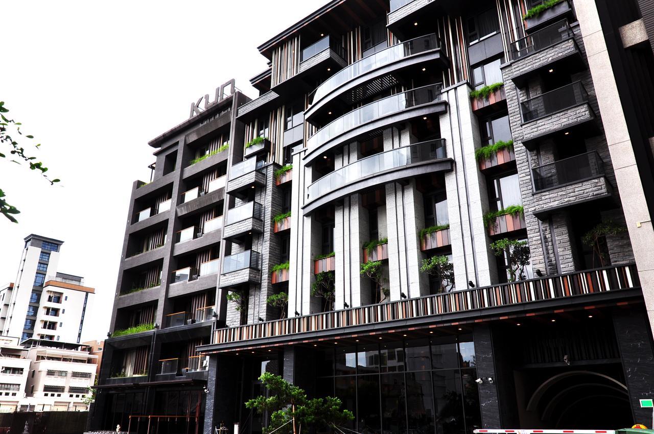 Kun Tour Hotel Taichung Exterior photo